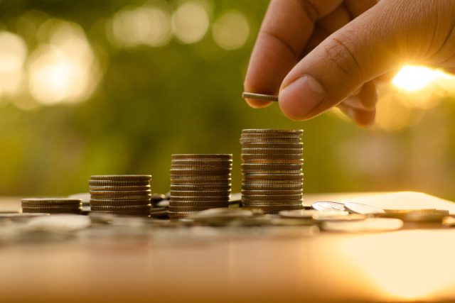Simpatia para ganhar dinheiro: conheça as 4 melhores
