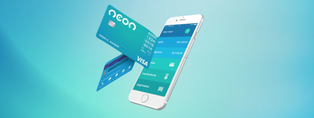 fundo azul com celular e cartão neon com cashback