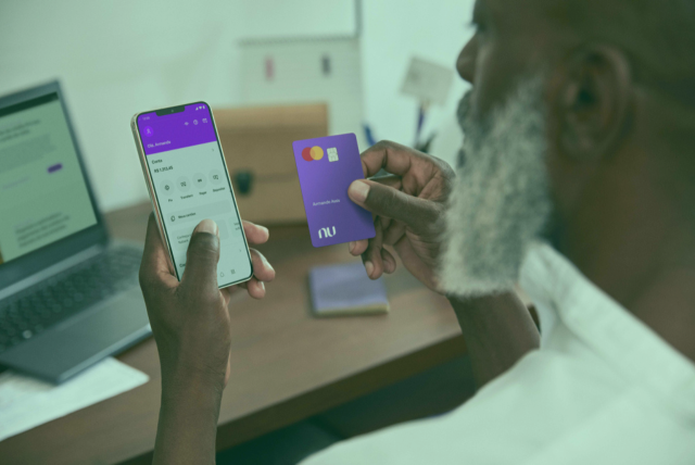 Como cancelar uma compra no cartão Nubank
