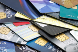 Pix ou cartão de crédito? Saiba por que os brasileiros ainda preferem o cartão