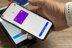 Como usar o cartão virtual Nubank por aproximação no celular