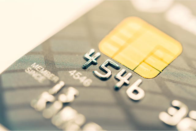 o que acontece se não pagar o cartão de credito