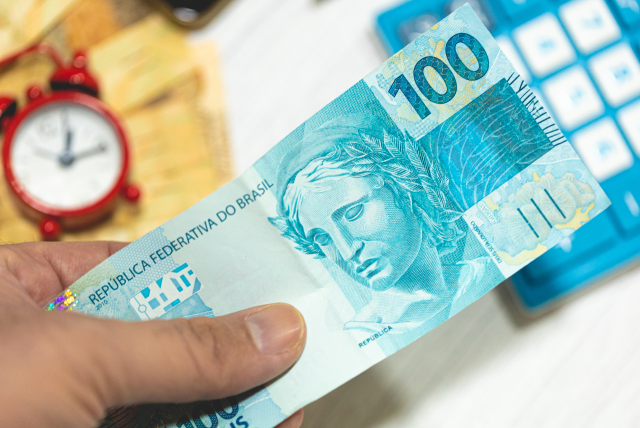 pix de 100 reais