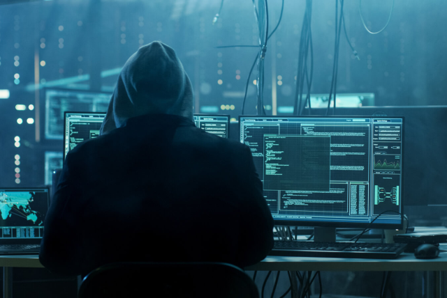 hacker mexendo na deep web - cpf vazado na dark web o que fazer