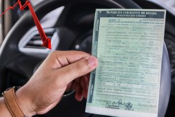 IPVA atrasado dá multa