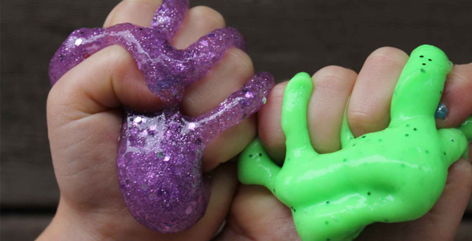 slime ou massinha caseira- Lembrancinhas de aniversário baratas e criativas