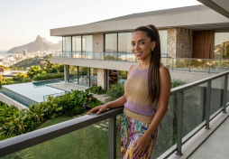 Quantos milhões a Anitta tem na conta