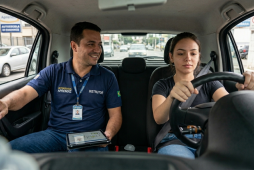 Quanto ganha um Instrutor de autoescola